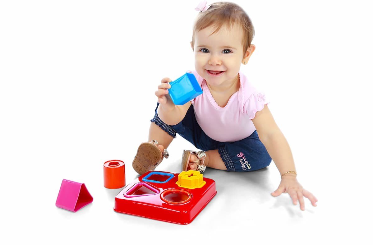 brinquedo de encaixe para desenvolver a coordenacao motora da crianca