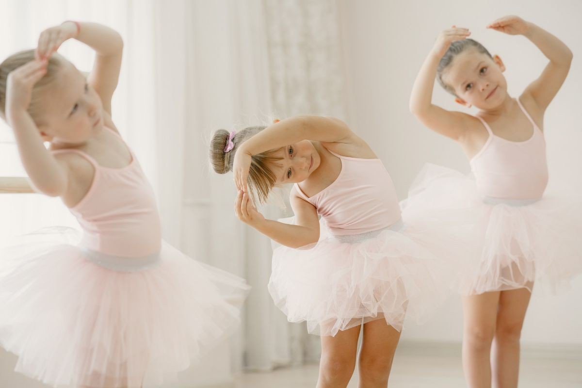 criancas dancando ballet